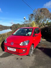 2014 - Volkswagen up! Automatic