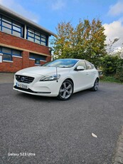 2014 - Volvo V40 Automatic