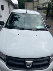 2015 - Dacia Sandero Manual