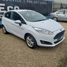 2015 - Ford Fiesta Manual