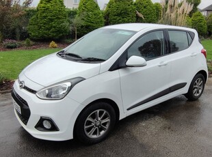 2015 - Hyundai i10 Manual