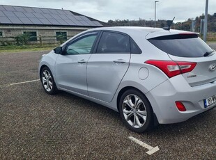 2015 - Hyundai i30 Manual