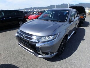 2015 - Mitsubishi Outlander Automatic