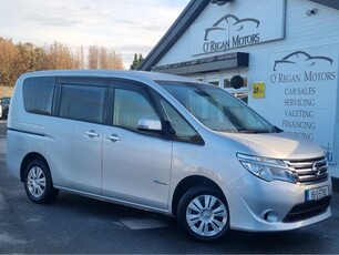 2015 - Nissan Serena Automatic