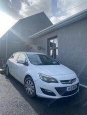 2015 - Opel Astra Manual