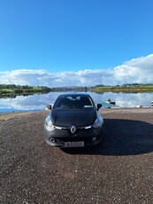 2015 - Renault Clio Manual