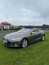 2015 - Tesla Model S Automatic