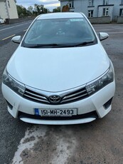 2015 - Toyota Corolla Manual