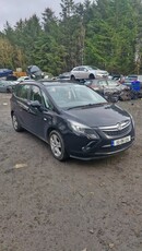 2015 - Vauxhall Zafira ---