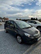 2015 - Vauxhall Zafira ---