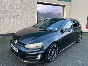 2015 - Volkswagen Golf Manual