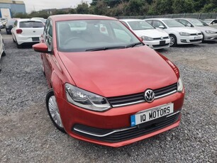 2015 - Volkswagen Polo Automatic