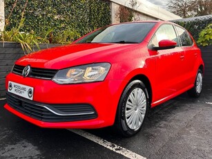 2015 - Volkswagen Polo Automatic