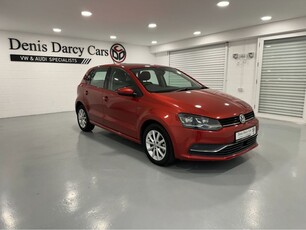 2015 - Volkswagen Polo Automatic