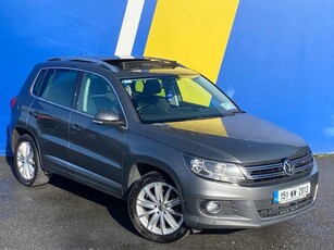 2015 - Volkswagen Tiguan Manual