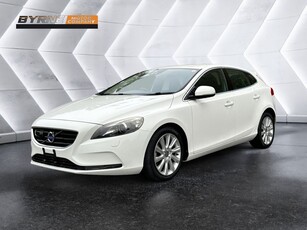 2015 - Volvo V40 Automatic