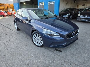 2015 - Volvo V40 Automatic