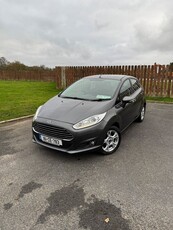 2016 - Ford Fiesta Manual