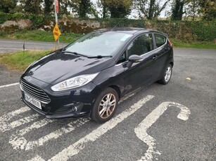 2016 - Ford Fiesta Manual