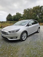 2016 - Ford Focus Manual