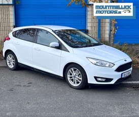 2016 - Ford Focus Manual