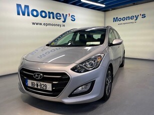 2016 - Hyundai i30 Manual