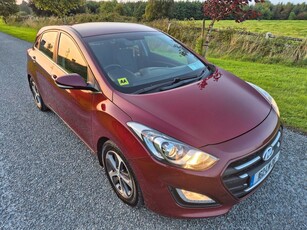 2016 - Hyundai i30 Manual