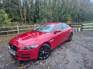 2016 - Jaguar XE Manual