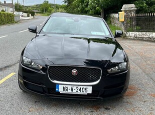 2016 - Jaguar XE Manual