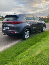 2016 - Kia Sportage Manual