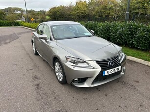 2016 - Lexus IS Automatic