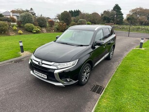 2016 - Mitsubishi Outlander Automatic