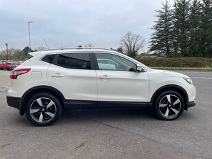 2016 - Nissan Qashqai Manual