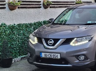 2016 - Nissan X-Trail Manual