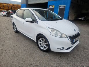 2016 - Peugeot 208 Automatic