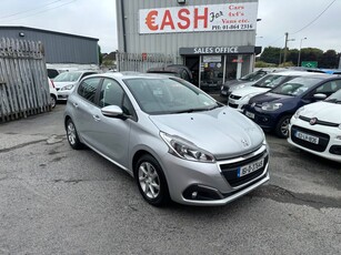 2016 - Peugeot 208 Manual