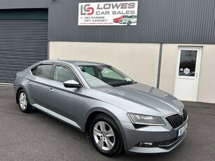 2016 - Skoda Superb Manual