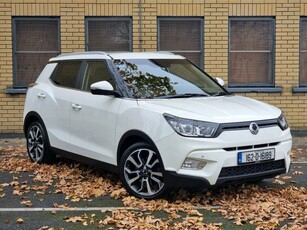 2016 - SsangYong Tivoli Manual