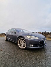 2016 - Tesla Model S Automatic