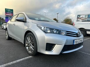 2016 - Toyota Corolla Manual