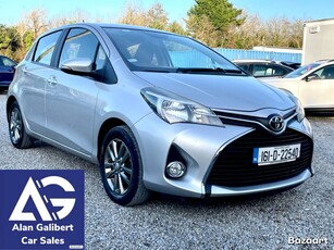 2016 - Toyota Yaris Manual