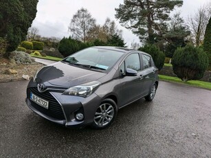 2016 - Toyota Yaris Manual