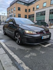 2016 - Volkswagen Golf Automatic