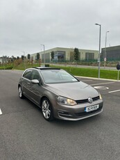 2016 - Volkswagen Golf Manual