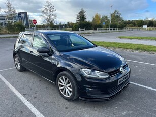 2016 - Volkswagen Golf Manual