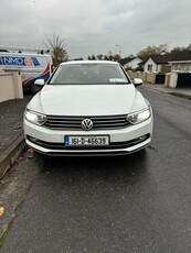 2016 - Volkswagen Passat Manual