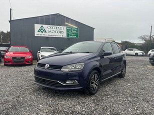 2016 - Volkswagen Polo Automatic