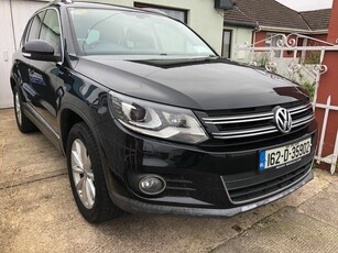 2016 - Volkswagen Tiguan Automatic