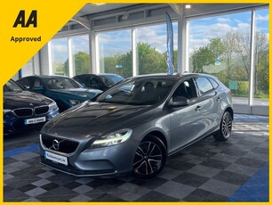 2016 - Volvo V40 Automatic