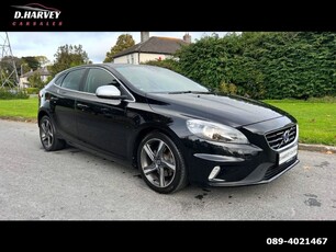 2016 - Volvo V40 Manual